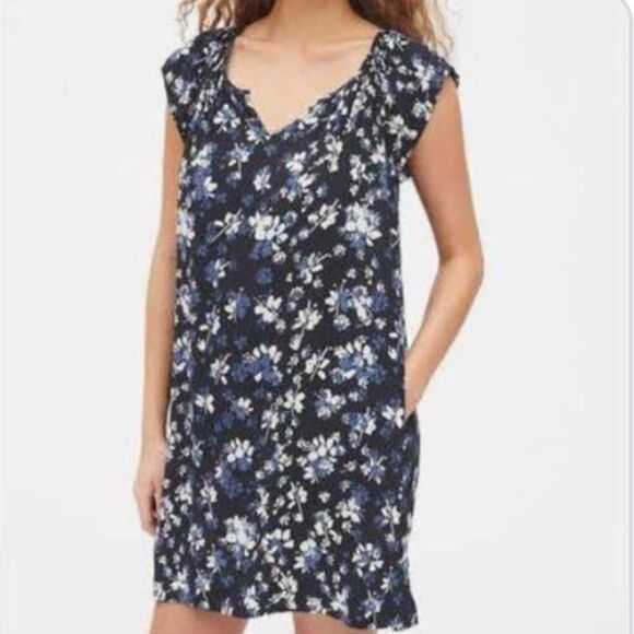 NWT Navy Blue Floral Gap Flutter Sleeve Dress Small - Picture 1 of 5